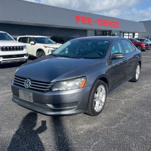 VOLKSWAGEN PASSAT 1.8T WOLFSBURG EDITION - 1