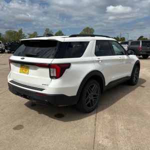 FORD EXPLORER ST-LINE - 8