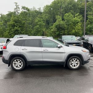2017 JEEP CHEROKEE LATITUDE — фото 10