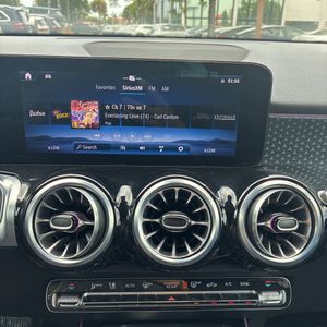 2025 Mercedes-BENZ GLB 缩略图 35