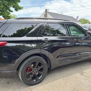 FORD EXPLORER ST - 9