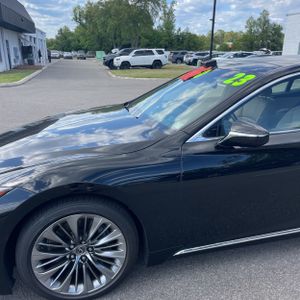 LEXUS LS 500 BASE - 2