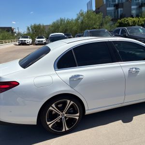 2024 Mercedes-BENZ C-CLASS 照片 9
