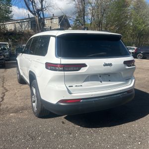 JEEP GRAND CHEROKEE L LIMITED - 5