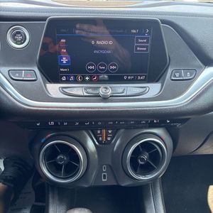 صورة مصغرة 36 لـ 2021 Chevrolet BLAZER LT