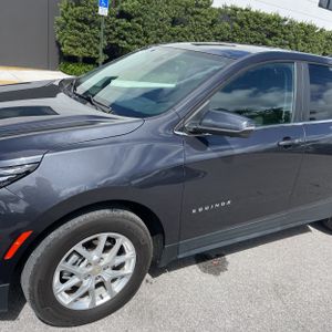 Chevrolet Equinox LT - 2