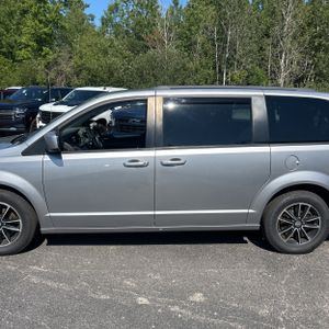 2019 Dodge GRAND CARAVAN GT — фото 4