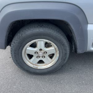 2003 JEEP LIBERTY SPORT — миниатюра 17