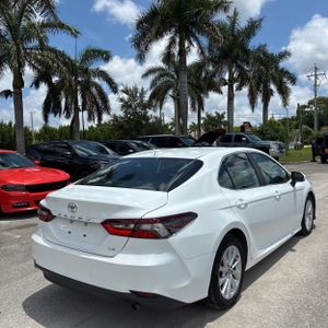 2024 Toyota CAMRY LE 照片 8