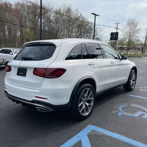 MERCEDES-BENZ GLC - 8