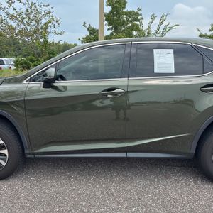 2022 Lexus RX 350 BASE — фото 4