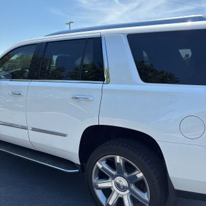 CADILLAC ESCALADE LUXURY - 6