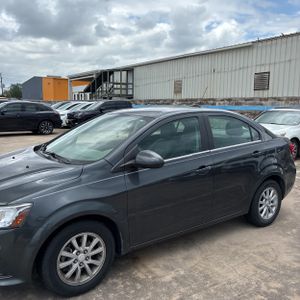 CHEVROLET SONIC LT AUTO - 2