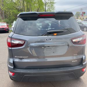 FORD ECOSPORT SES - 7