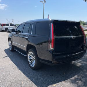 صورة 5 لـ 2020 Cadillac ESCALADE LUXURY