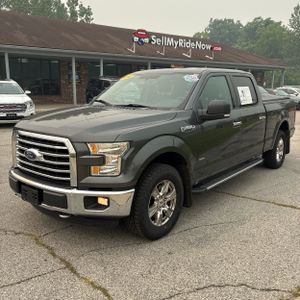 2016 FORD F-150 XLT photo 1