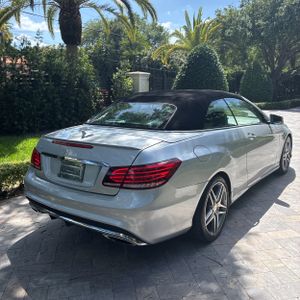 MERCEDES-BENZ E-CLASS - 8