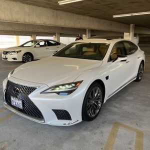 LEXUS LS 500H BASE - 1