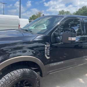 FORD F-250 SUPER DUTY KING RANCH - 2