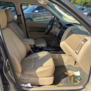 2010 FORD ESCAPE LIMITED 照片 33
