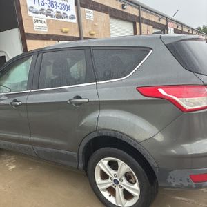 FORD ESCAPE SE - 5