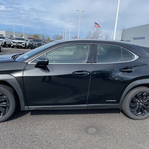 LEXUS UX 250H F SPORT - 4