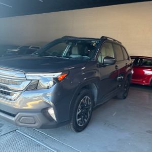 2025 Subaru FORESTER PREMIUM 照片 2