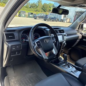 2015 Toyota 4RUNNER SR5 PREMIUM — фото 33