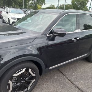 صورة 2 لـ 2025 KIA TELLURIDE S