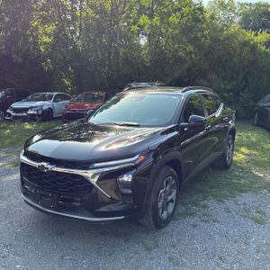2025 Chevrolet TRAX LT 照片 1