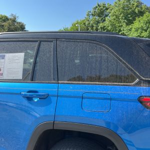 JEEP GRAND CHEROKEE 4XE TRAILHAWK - 6