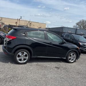 HONDA HR-V LX - 10