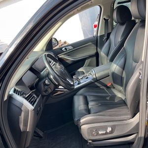 صورة مصغرة 32 لـ 2020 BMW X7 XDRIVE40I