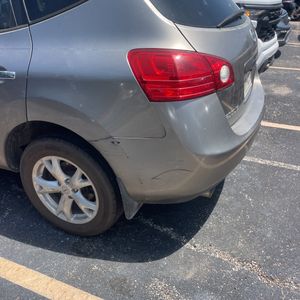 2010 Nissan ROGUE SL 照片 42