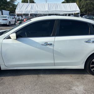 2016 Nissan ALTIMA 2.5 SV — фото 4