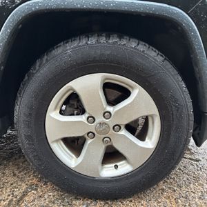 2012 JEEP GRAND CHEROKEE LAREDO — миниатюра 20