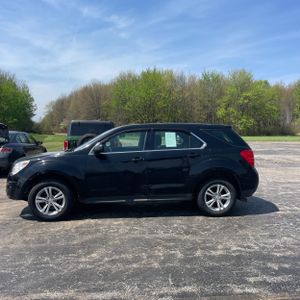 CHEVROLET EQUINOX LS - 3