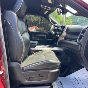 صورة مصغرة 37 لـ 2019 RAM 2500 LARAMIE