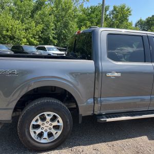 2025 FORD F-150 XLT — фото 9
