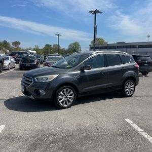 FORD ESCAPE TITANIUM - 4