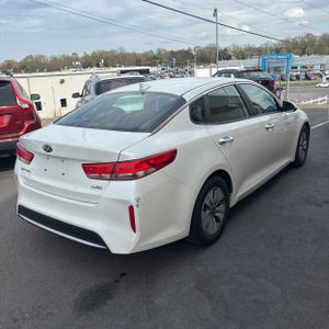 KIA OPTIMA SE - 7