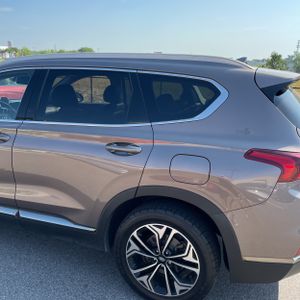 HYUNDAI SANTA FE LIMITED 2.0T - 6