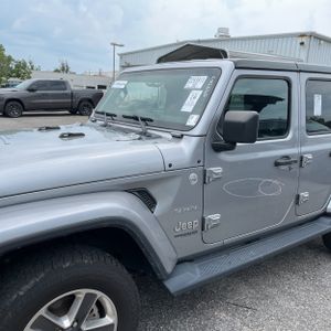2020 JEEP WRANGLER UNLIMITED SAHARA — фото 2