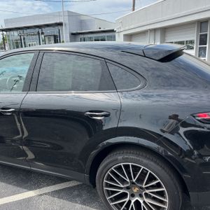 PORSCHE CAYENNE COUPE - 6