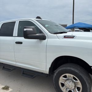 2024 RAM 3500 TRADESMAN thumbnail 13