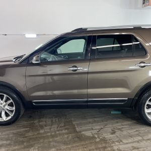 FORD EXPLORER LIMITED - 4