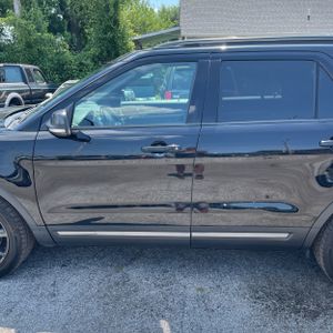 2018 FORD EXPLORER XLT 照片 4