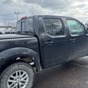 NISSAN FRONTIER SV - 9