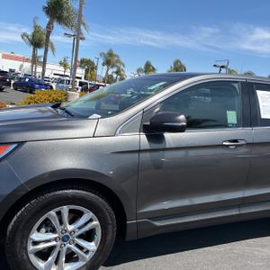 FORD EDGE SEL - 2