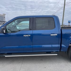 FORD F-150 XLT - 4